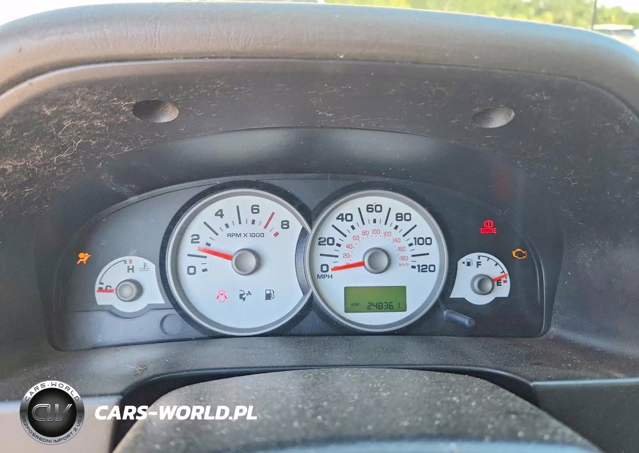 2005 Ford Escape Xls VIN:1FMYU02Z25KD26652 - 9