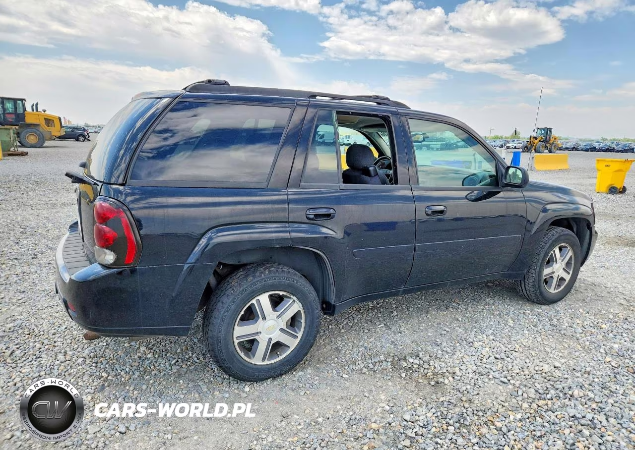 2007 Chevrolet Trailblazer Ls VIN:1GNDT13S372237177 - 3