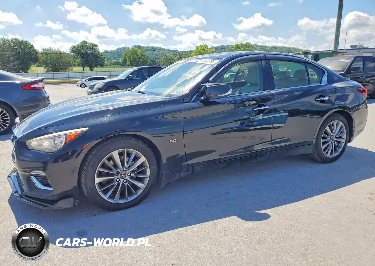2018 Infiniti Q50 3.0T Luxe – zdjęcie 1 z 12