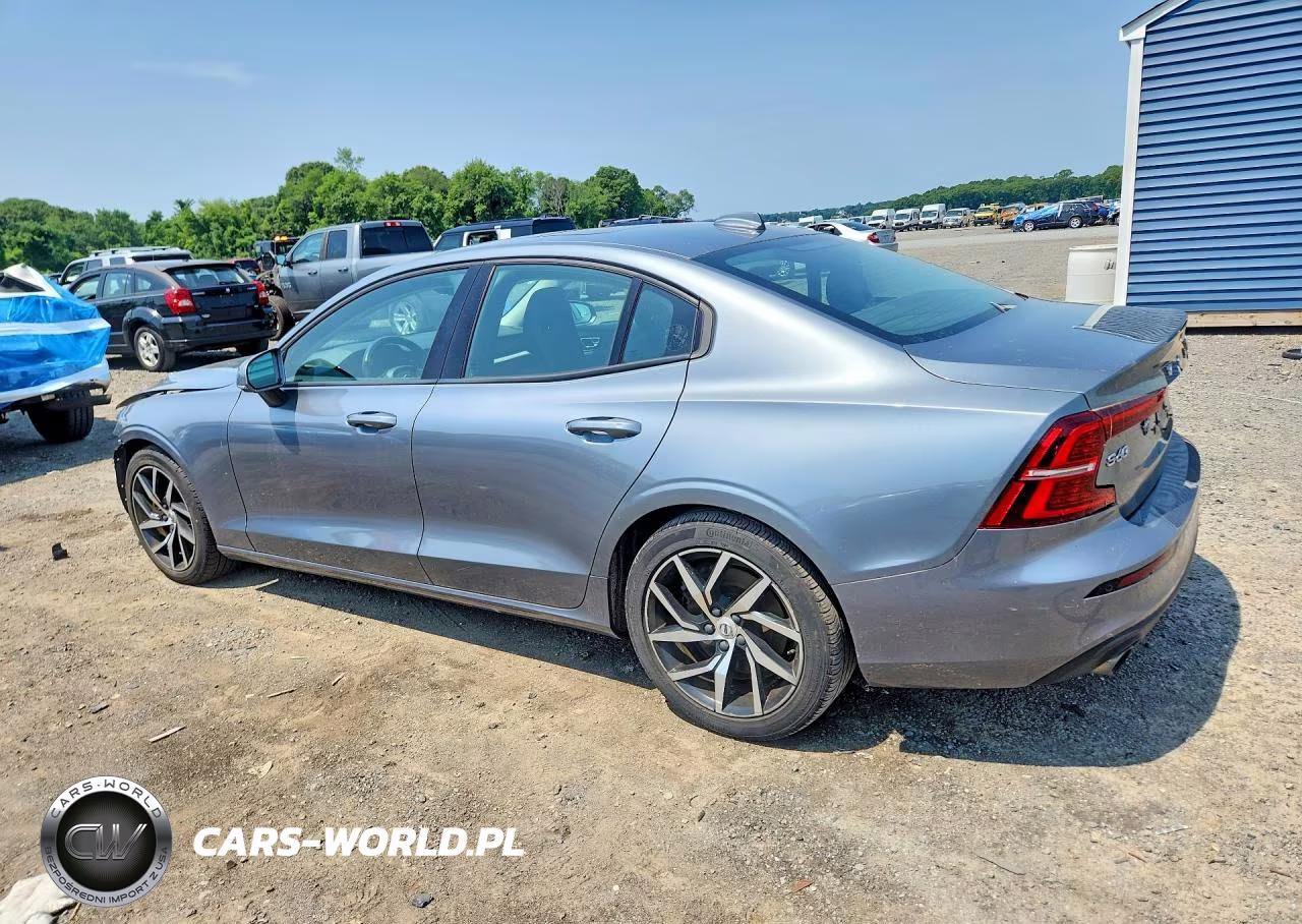 2019 Volvo S60 T6 Momentum VIN:7JRA22TK3KG004305 - 2