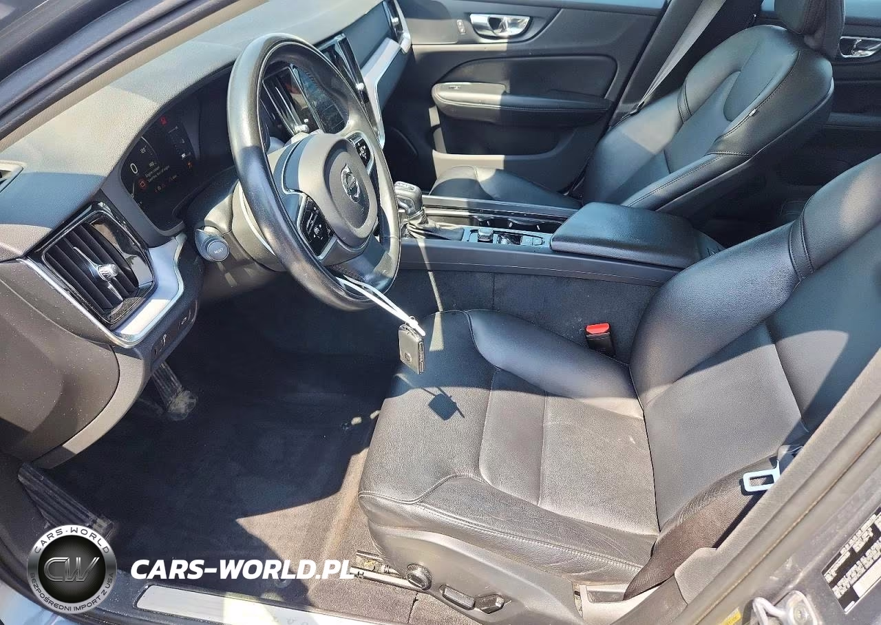 2019 Volvo S60 T6 Momentum VIN:7JRA22TK3KG004305 - 7