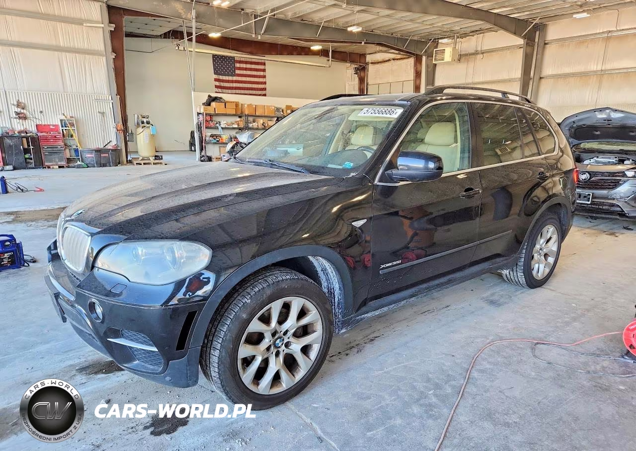 2013 BMW X5 xDrive35I – zdjęcie 1 z 13