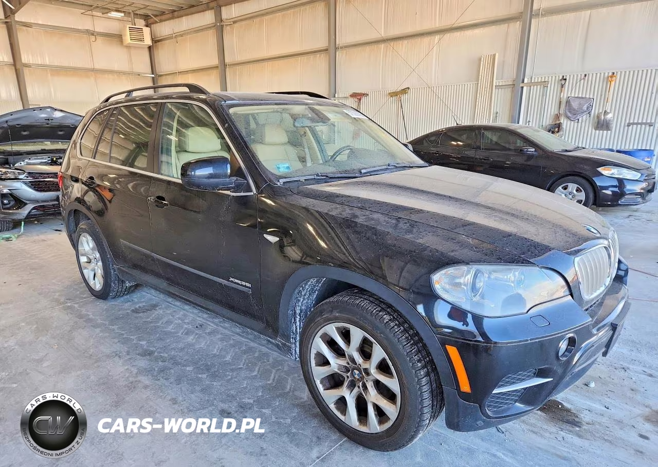 2013 BMW X5 xDrive35I VIN:5UXZV4C52D0E06635 - 4