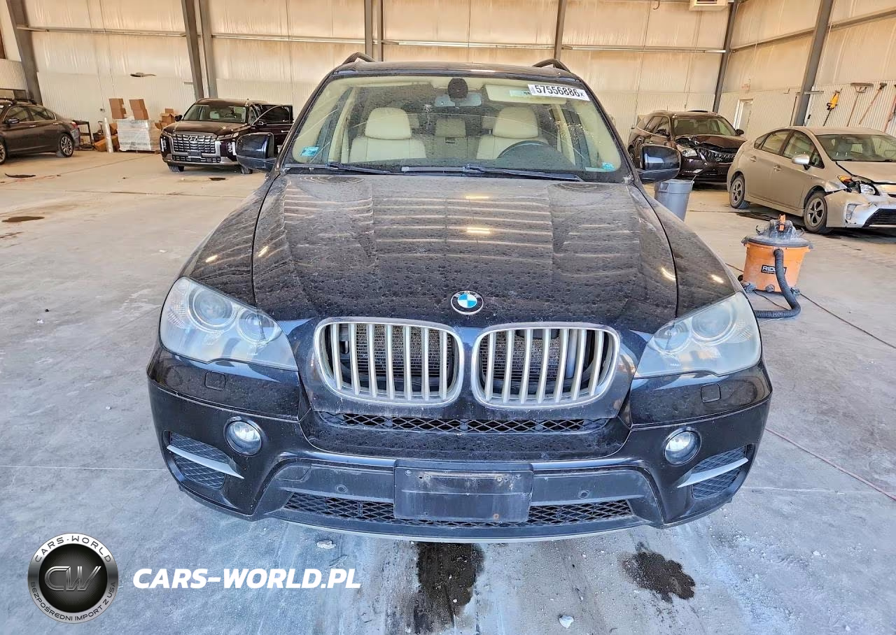 2013 BMW X5 xDrive35I VIN:5UXZV4C52D0E06635 - 5