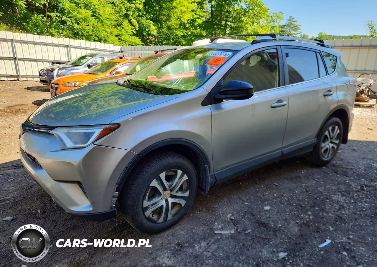 2018 Toyota Rav4 Le – zdjęcie 1 z 13