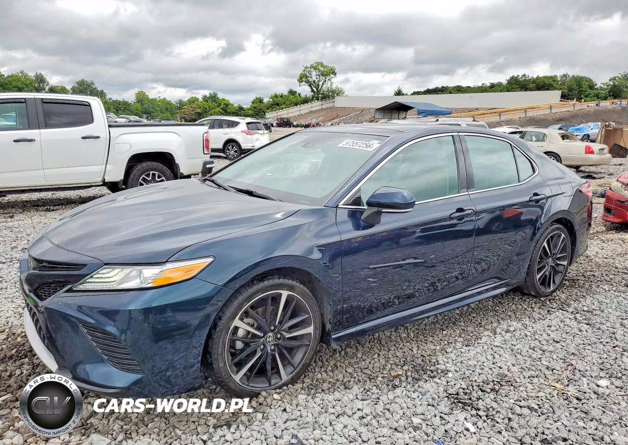 2020 Toyota Camry Xse
