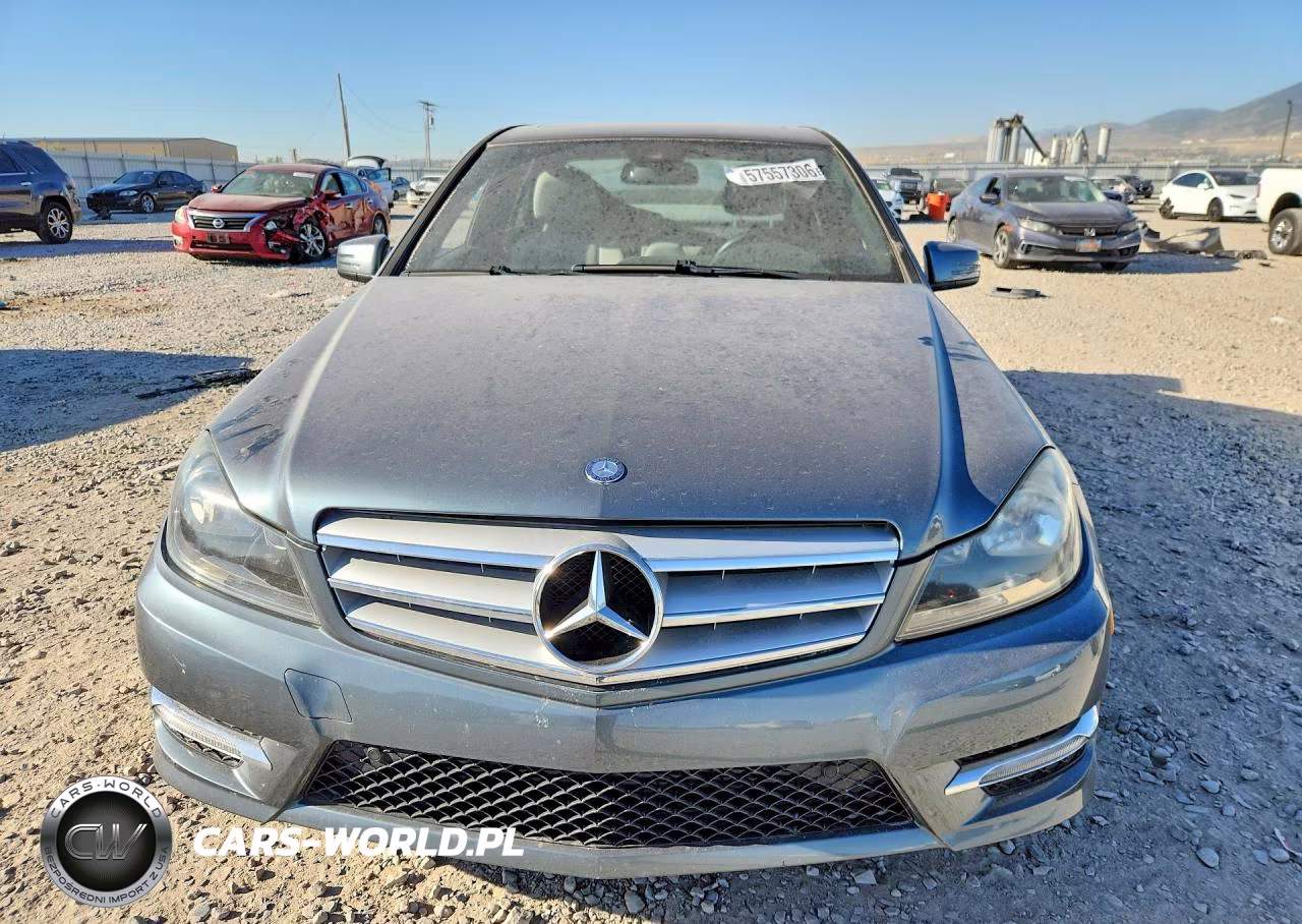 2012 Mercedes-Benz C 250 VIN:WDDGF4HBXCA607330 - 5