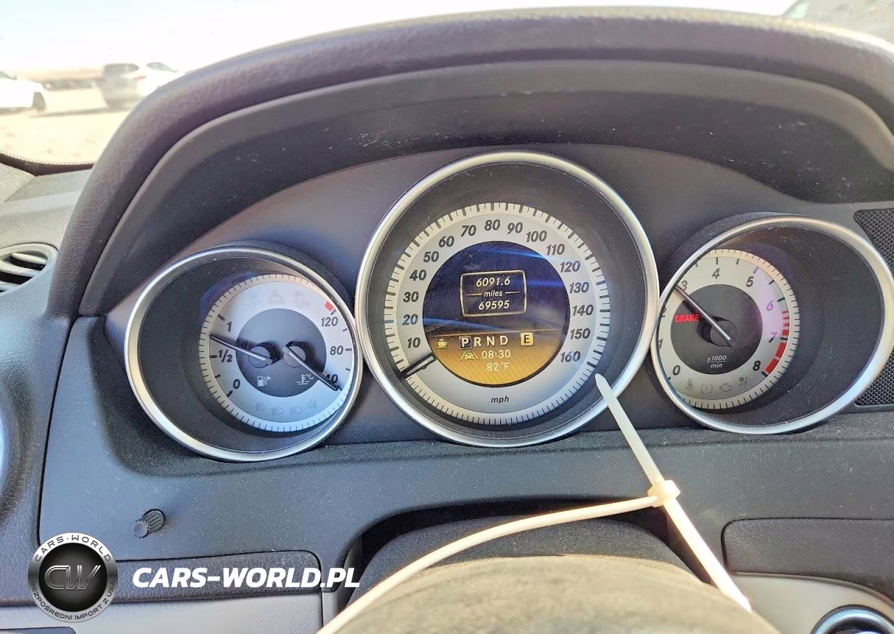2012 Mercedes-Benz C 250 VIN:WDDGF4HBXCA607330 - 9