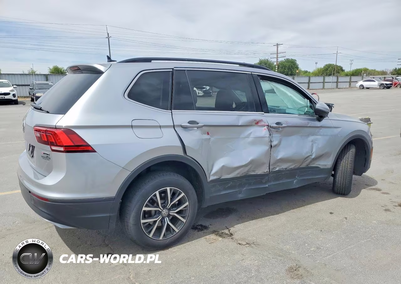 2019 Volkswagen Tiguan Se VIN:3VV2B7AXXKM084613 - 3