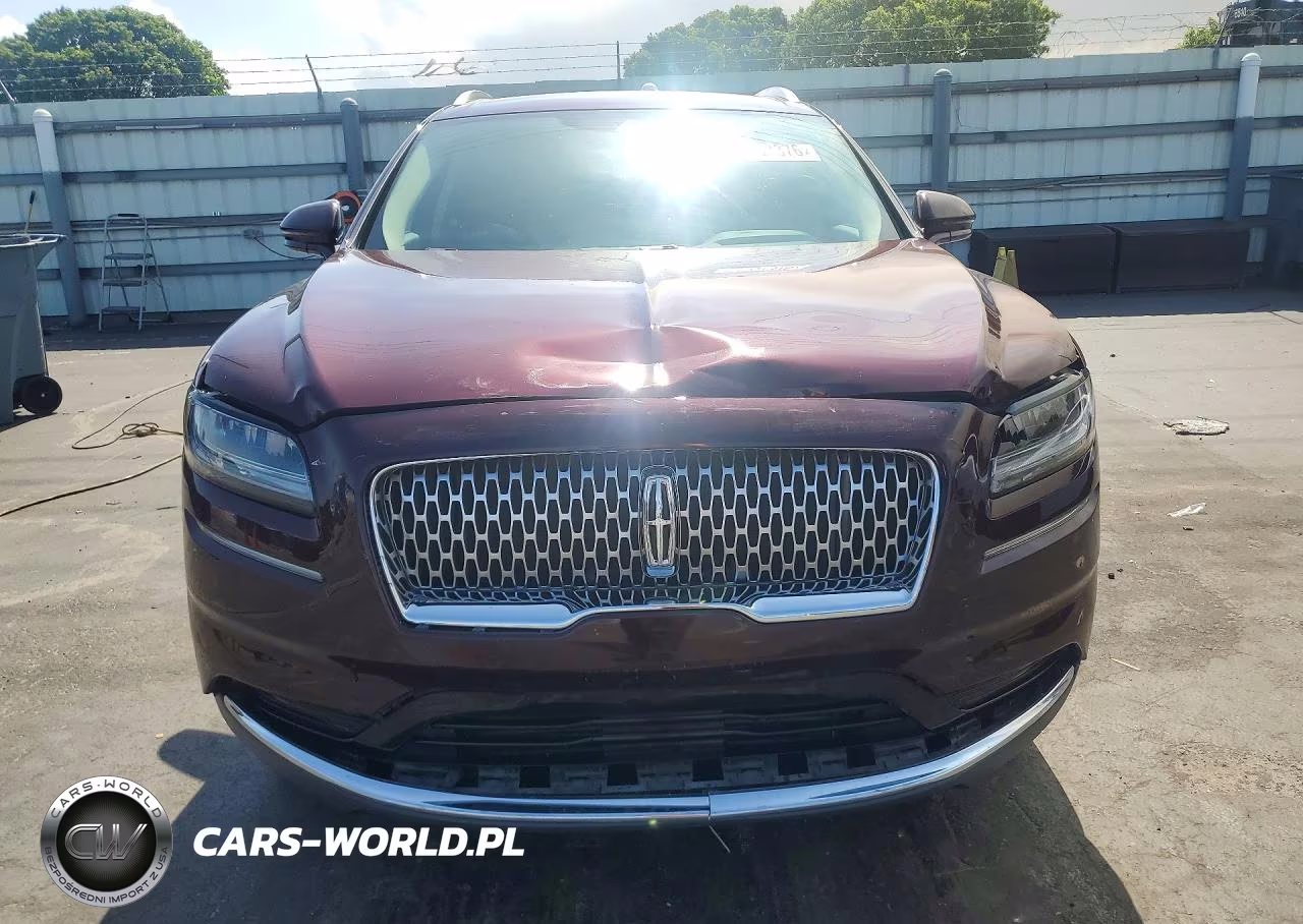 2023 Lincoln Nautilus VIN:2LMPJ8J90PBL21830 - 5