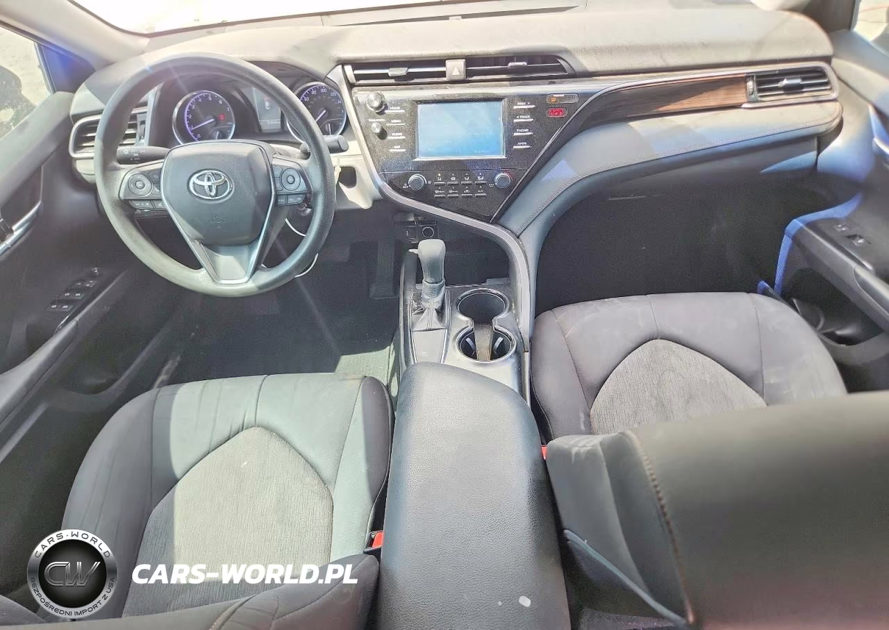 2019 Toyota Camry L-Le VIN:4T1B11HK5KU199877 - 8