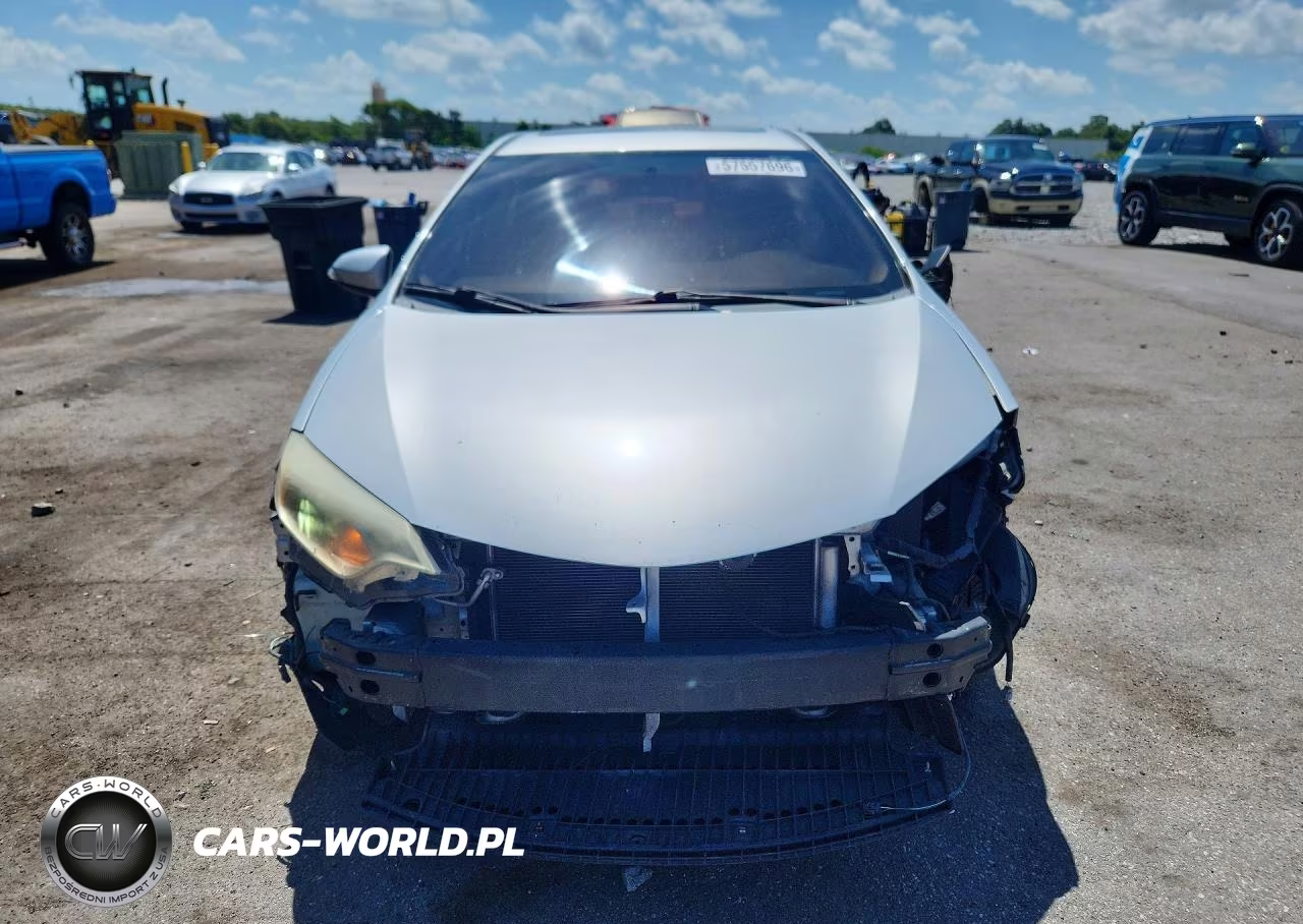 2015 Toyota Corolla S Plus VIN:2T1BURHE4FC472444 - 5