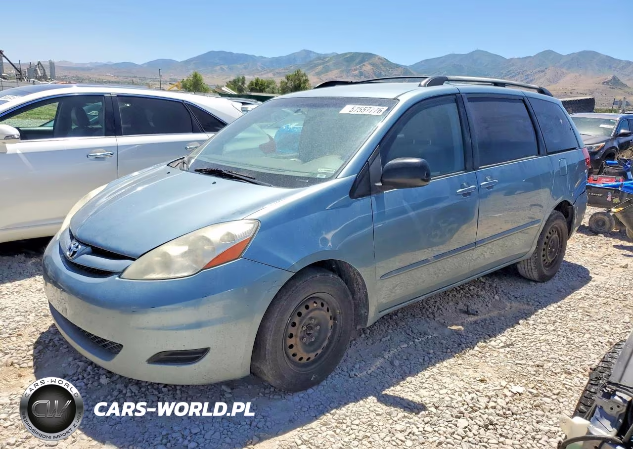 2008 Toyota Sienna Le 8-Passenger