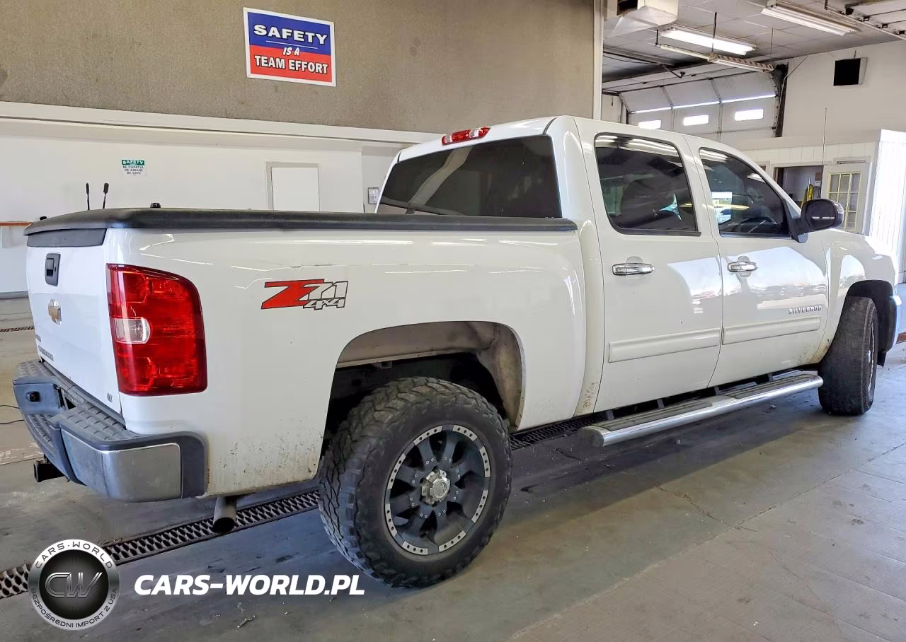 2011 Chevrolet Silverado K1500 Lt VIN:3GCPKSE31BG348461 - 3