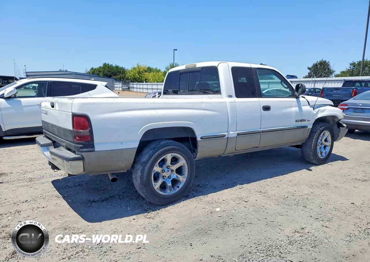 1999 Dodge Ram 1500 VIN:3B7HC13Z0XG101975 - 3