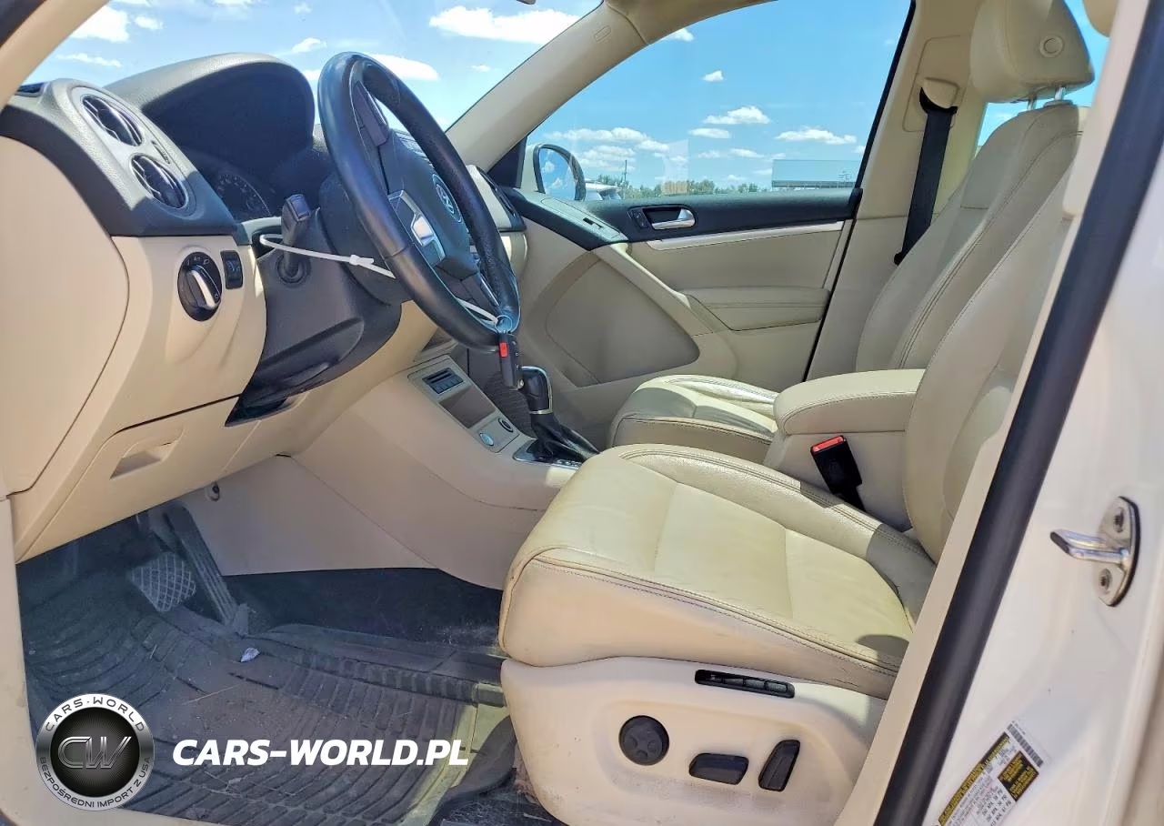 2012 Volkswagen Tiguan S VIN:WVGAV7AX8CW546486 - 7