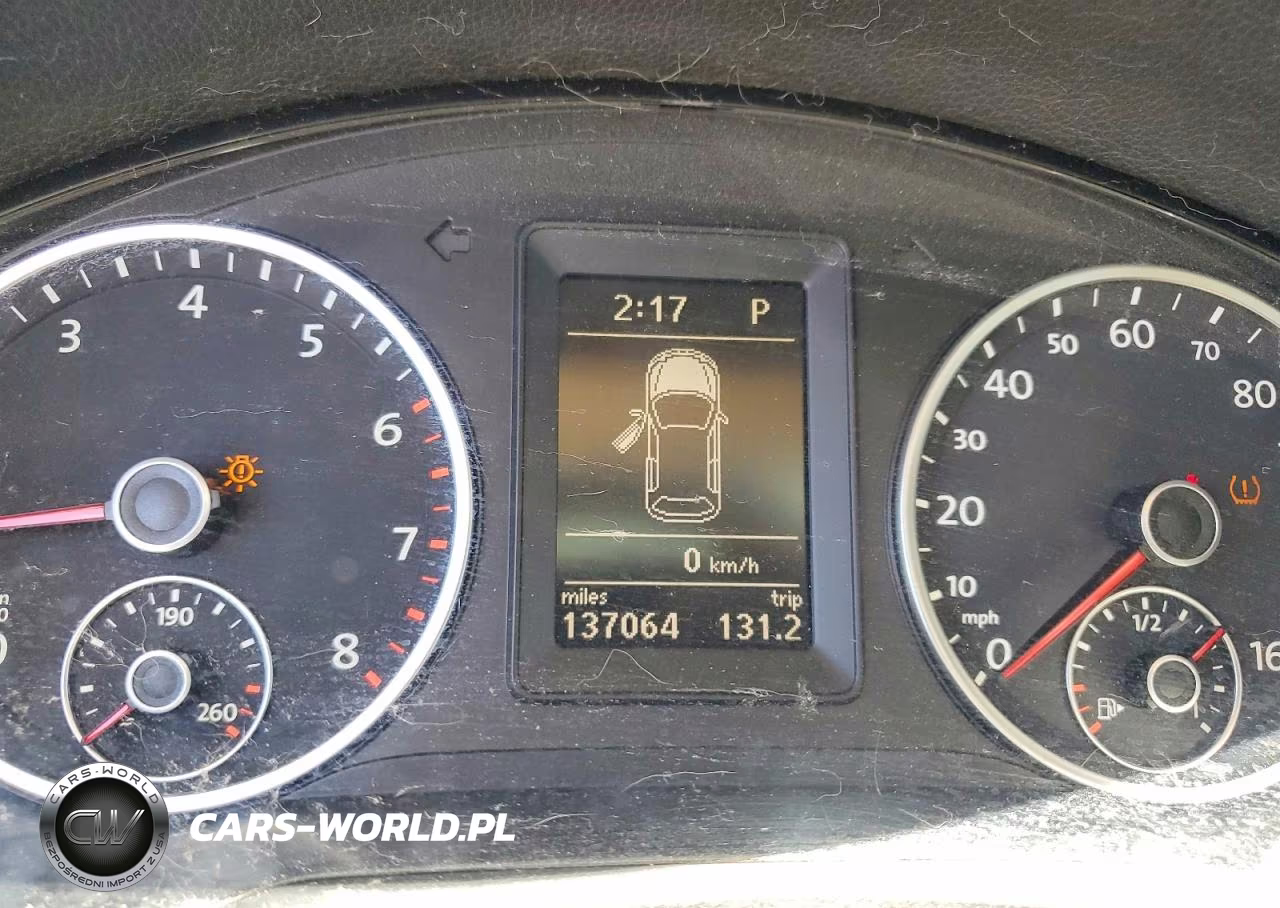 2012 Volkswagen Tiguan S VIN:WVGAV7AX8CW546486 - 9