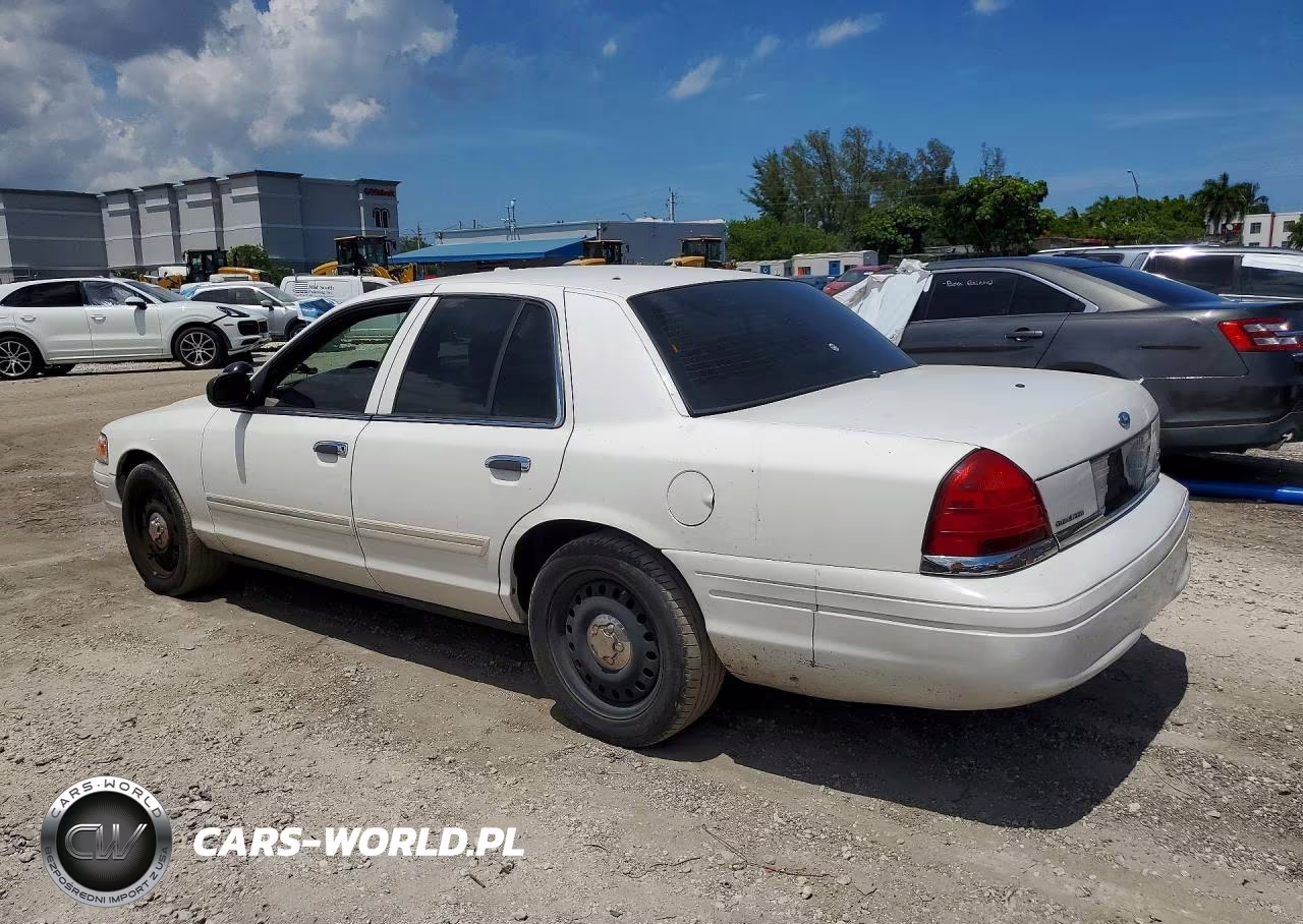 2010 Ford Crown Victoria Police Interceptor VIN:2FABP7BV2AX135608 - 2