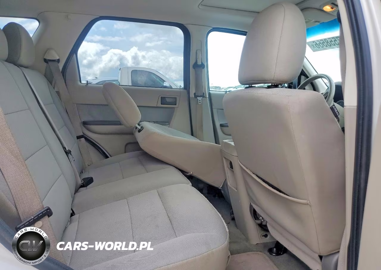 2012 Ford Escape Xlt VIN:1FMCU0D7XCKC35860 - 10