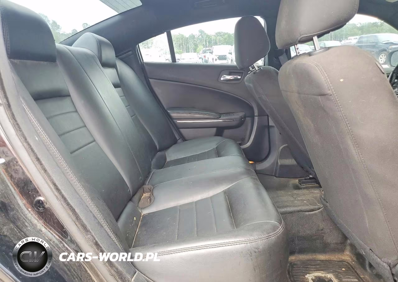 2019 Dodge Charger Police VIN:2C3CDXKT1KH757574 - 10