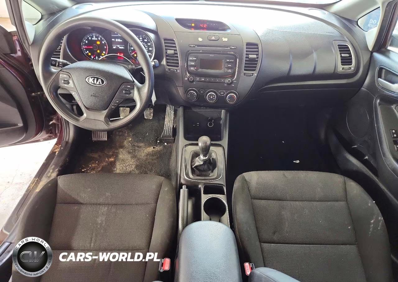 2017 Kia Forte VIN:3KPFK4A73HE118070 - 8