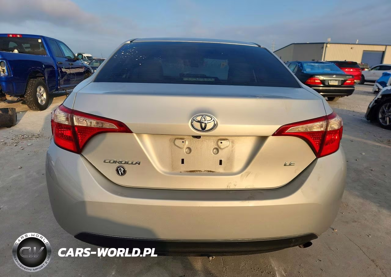 2017 Toyota Corolla Le VIN:5YFBURHE4HP569176 - 6
