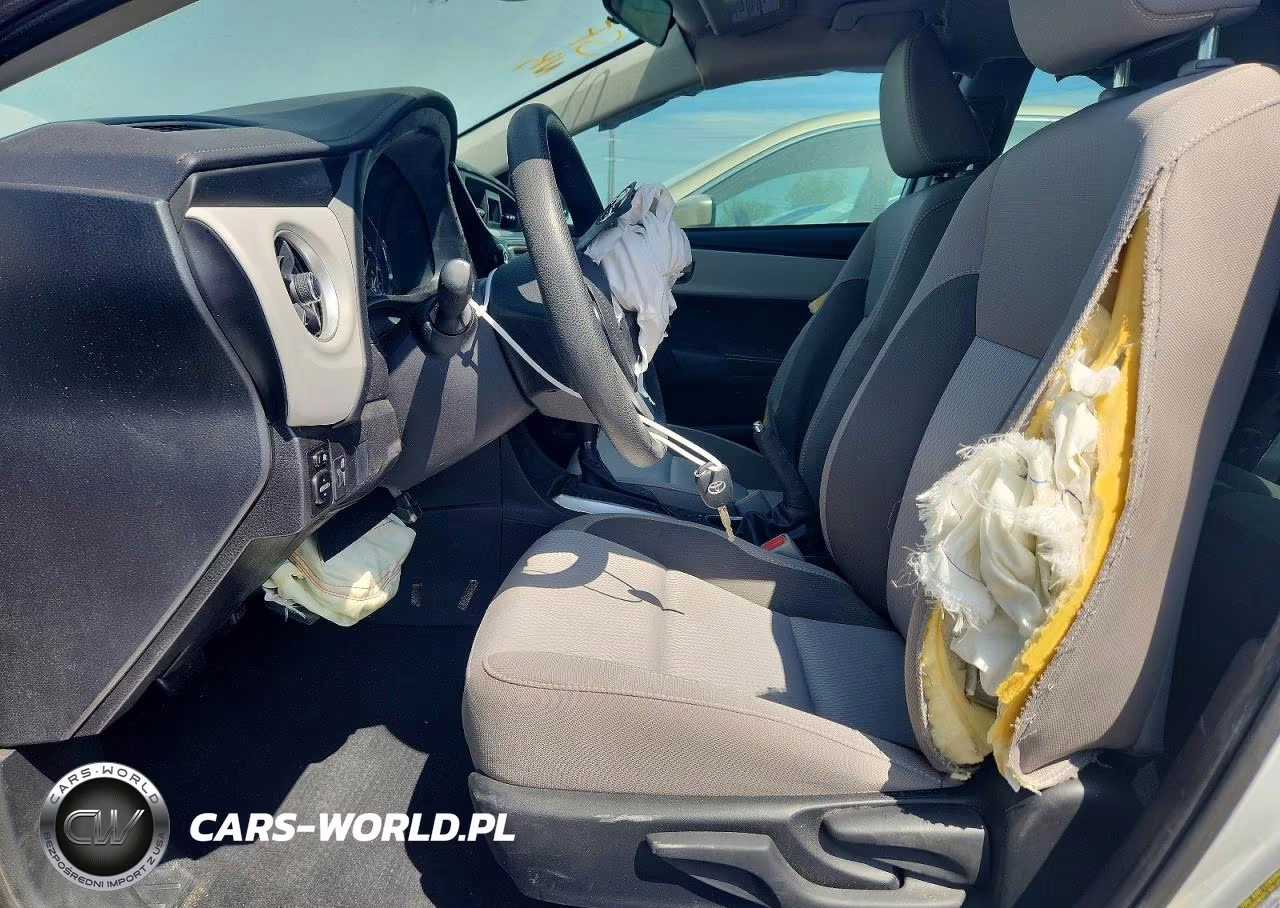 2017 Toyota Corolla Le VIN:5YFBURHE4HP569176 - 7