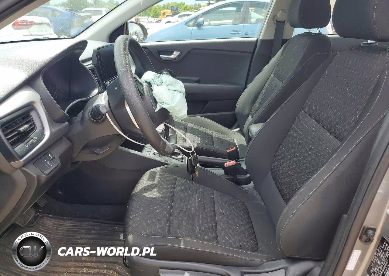 2023 Kia Rio S VIN:3KPA24AD4PE561617 - 7