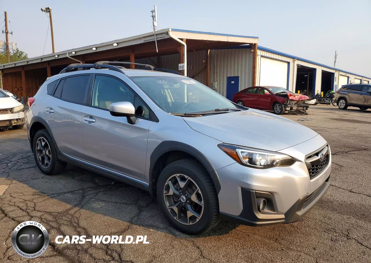 2018 Subaru Crosstrek Premium VIN:JF2GTADC0JH263061 - 4