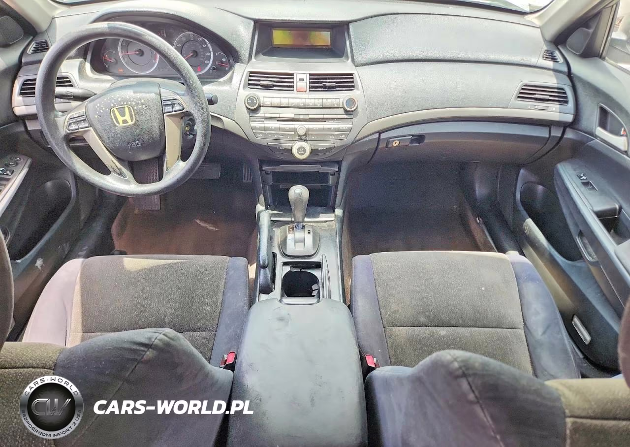 2008 Honda Accord Lx VIN:JHMCP263X8C070698 - 8