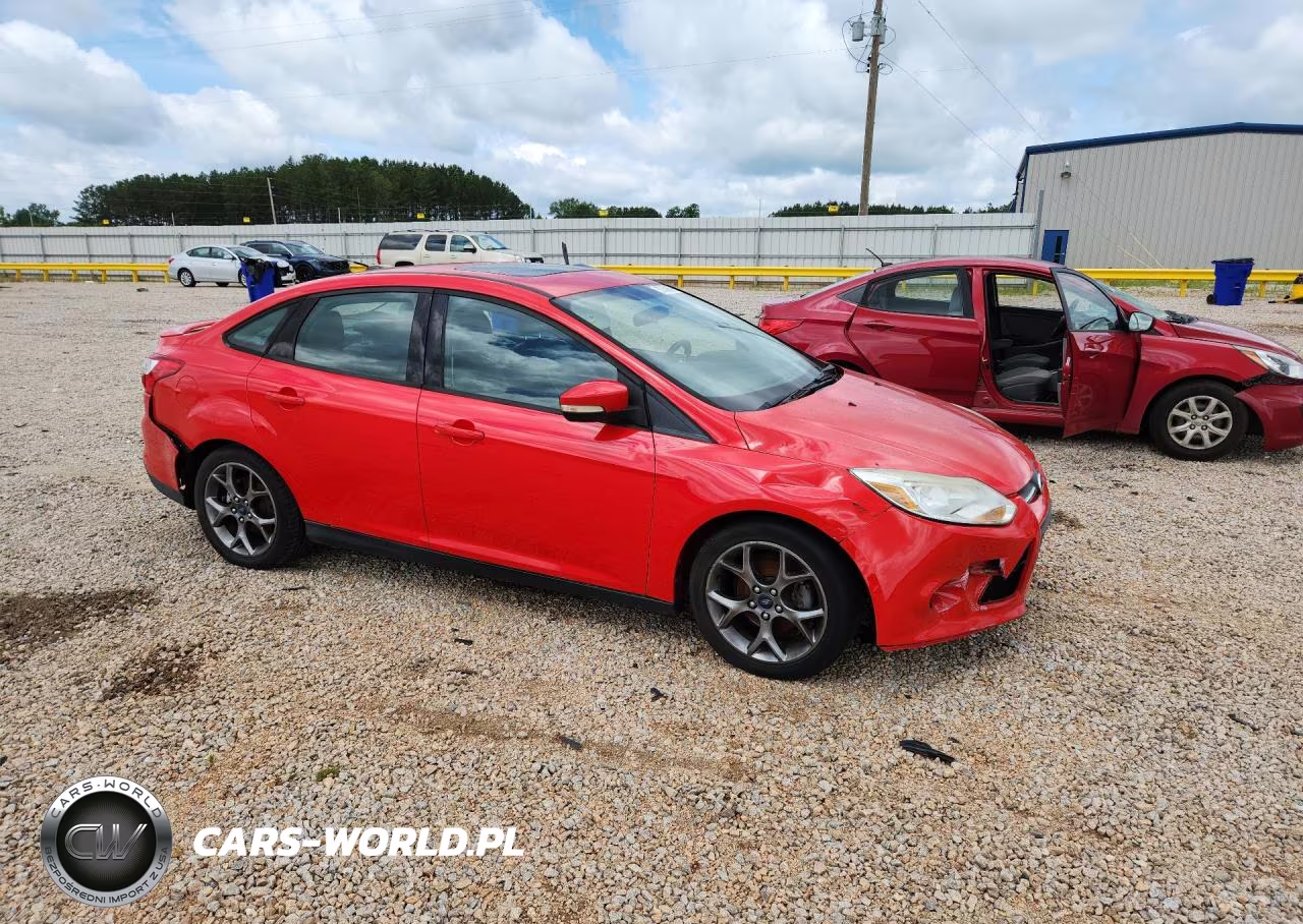 2013 Ford Focus Se VIN:1FADP3F29DL161285 - 4