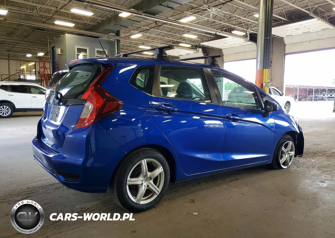 2018 Honda Fit Lx VIN:3HGGK5H4XJM735713 - 3