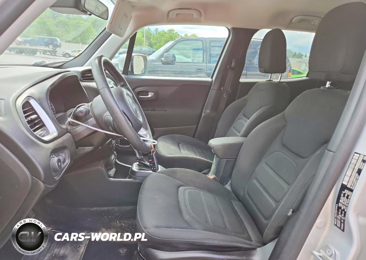 2018 Jeep Renegade Latitude VIN:ZACCJABB8JPJ70386 - 7