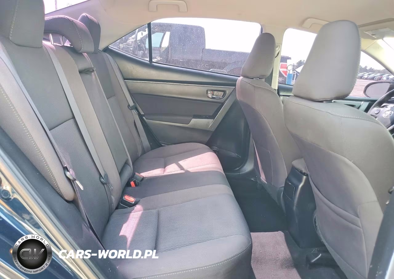 2017 Toyota Corolla Le VIN:2T1BURHE0HC928958 - 10