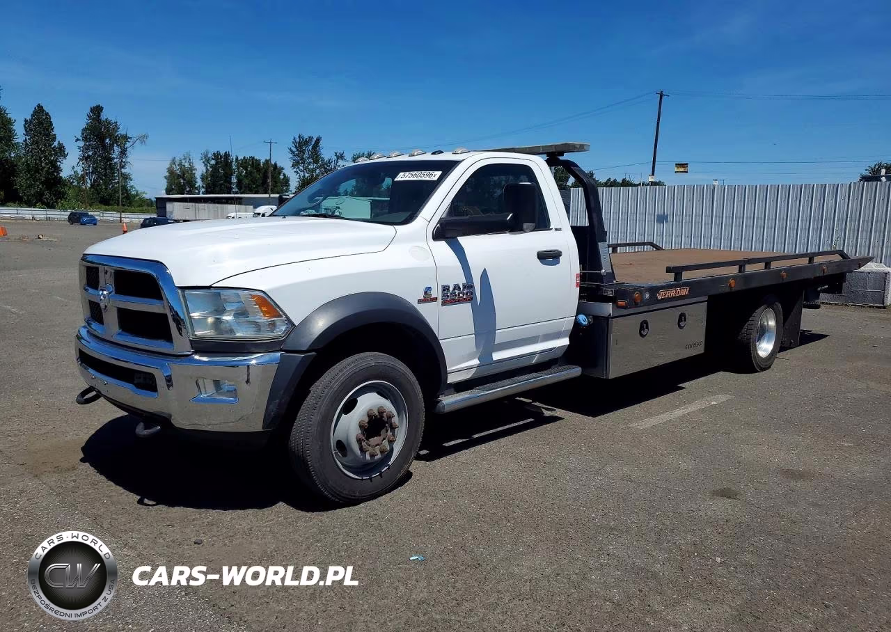 2016 Ram 5500 - Flatbed Truck
