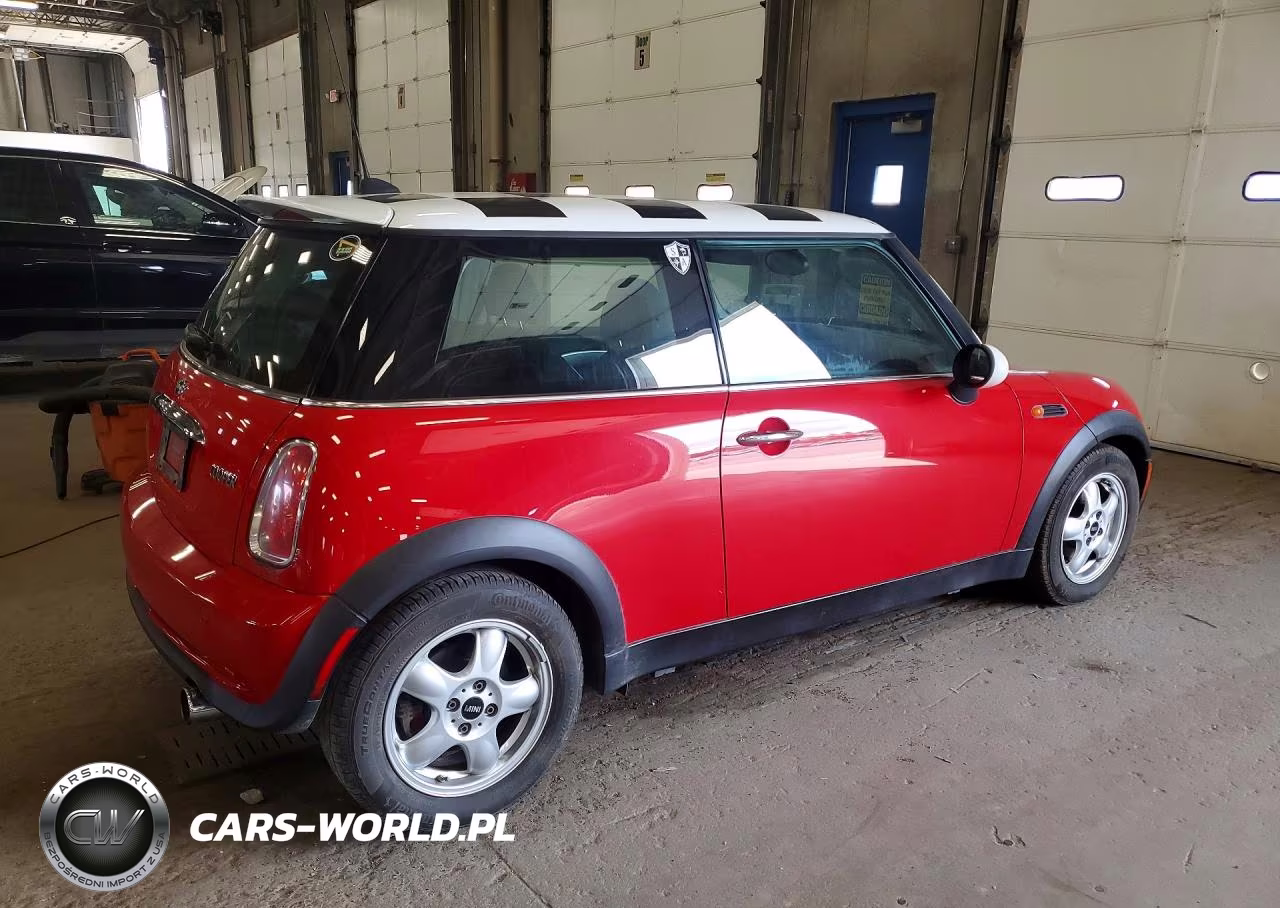 2006 Mini Cooper VIN:WMWRC33586TK68614 - 3