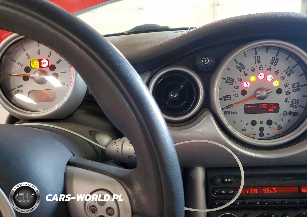 2006 Mini Cooper VIN:WMWRC33586TK68614 - 9