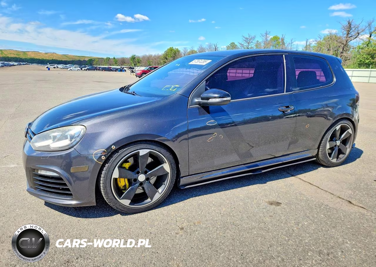 2012 Volkswagen Golf R – zdjęcie 1 z 12