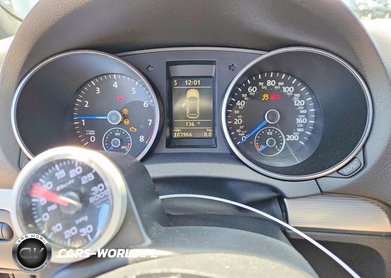 2012 Volkswagen Golf R VIN:WVWRF7AJXCW263653 - 9