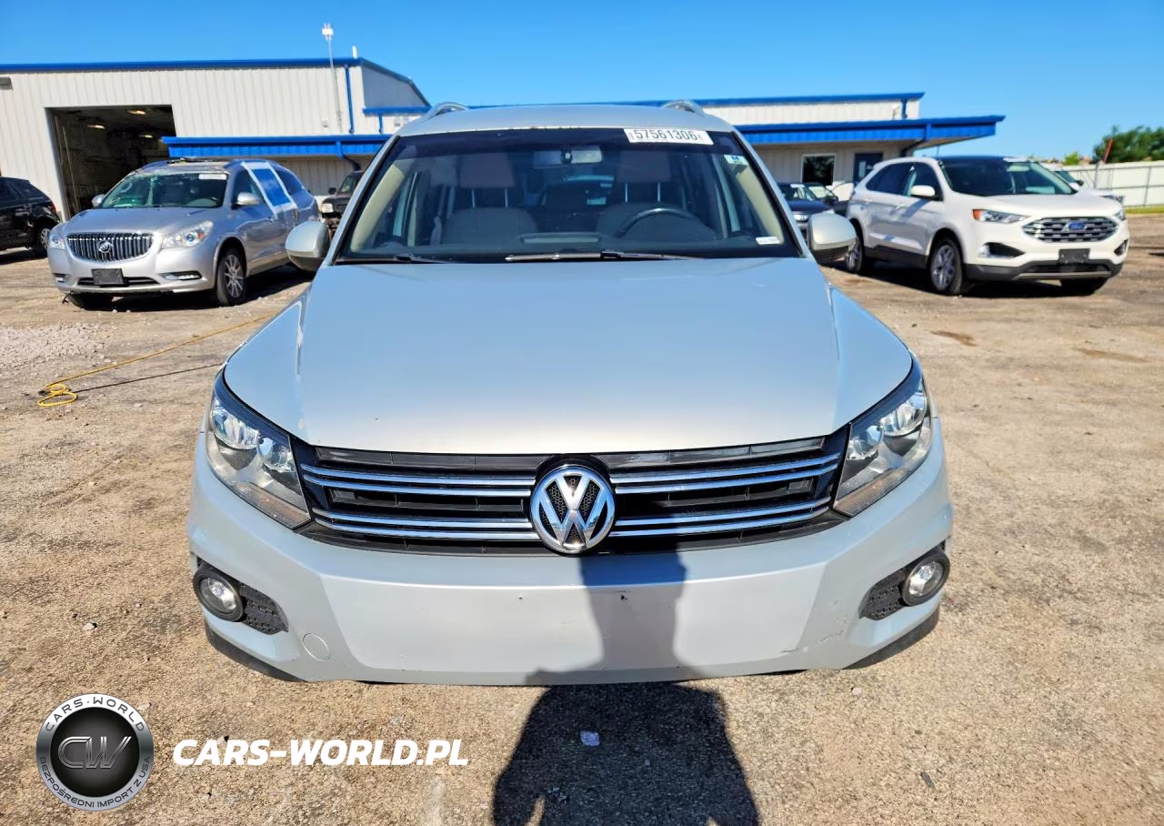 2012 Volkswagen Tiguan S VIN:WVGAV7AX3CW555550 - 5