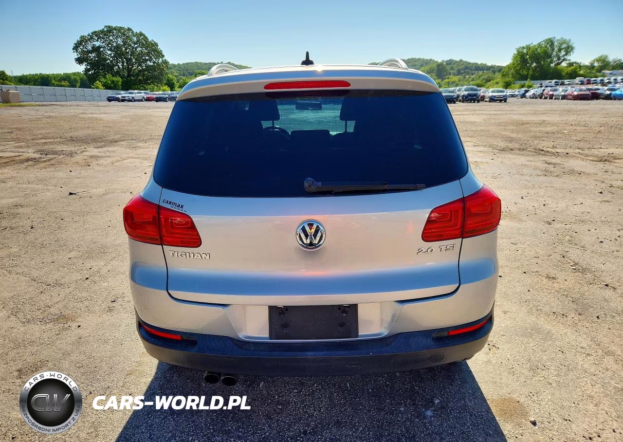 2012 Volkswagen Tiguan S VIN:WVGAV7AX3CW555550 - 6