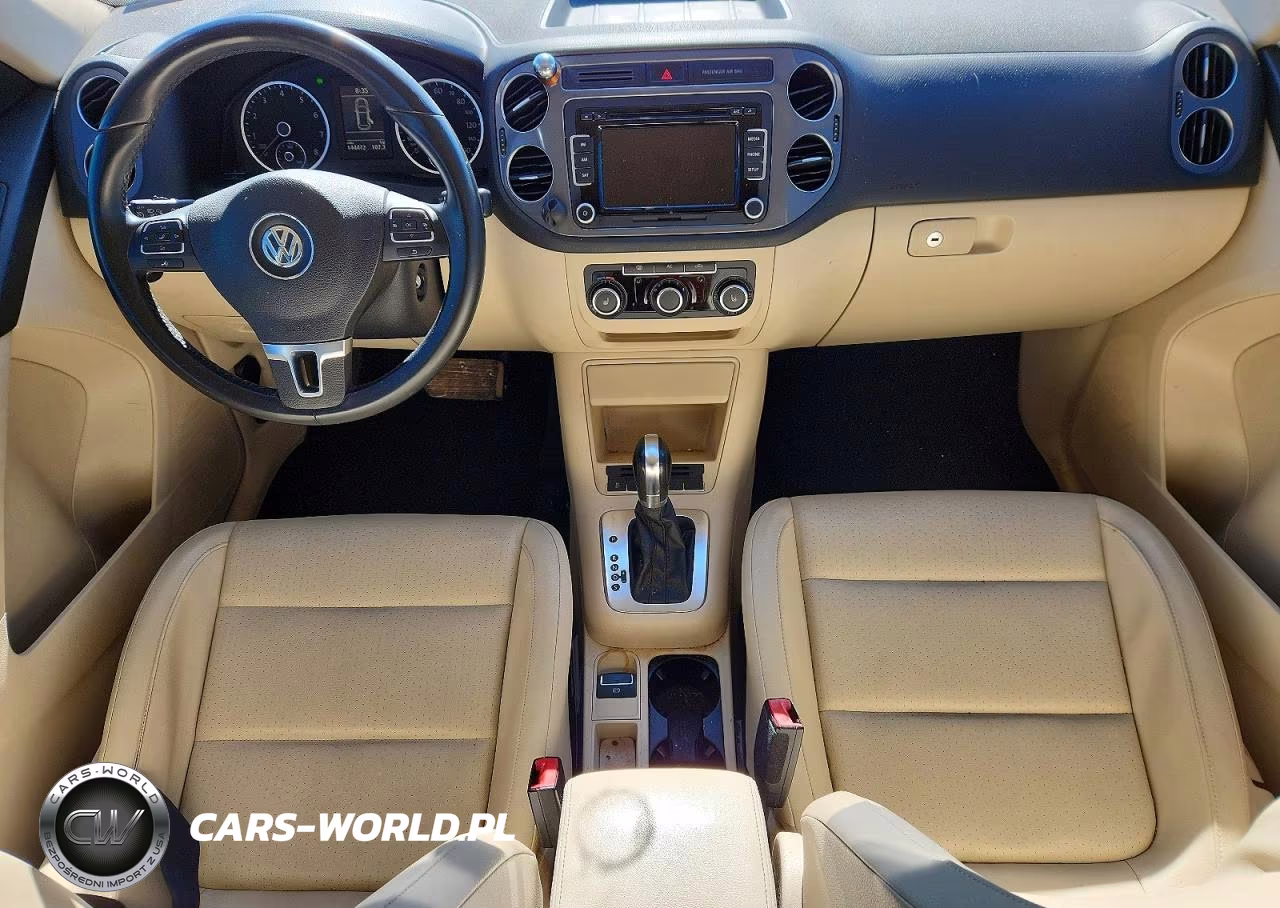 2012 Volkswagen Tiguan S VIN:WVGAV7AX3CW555550 - 8