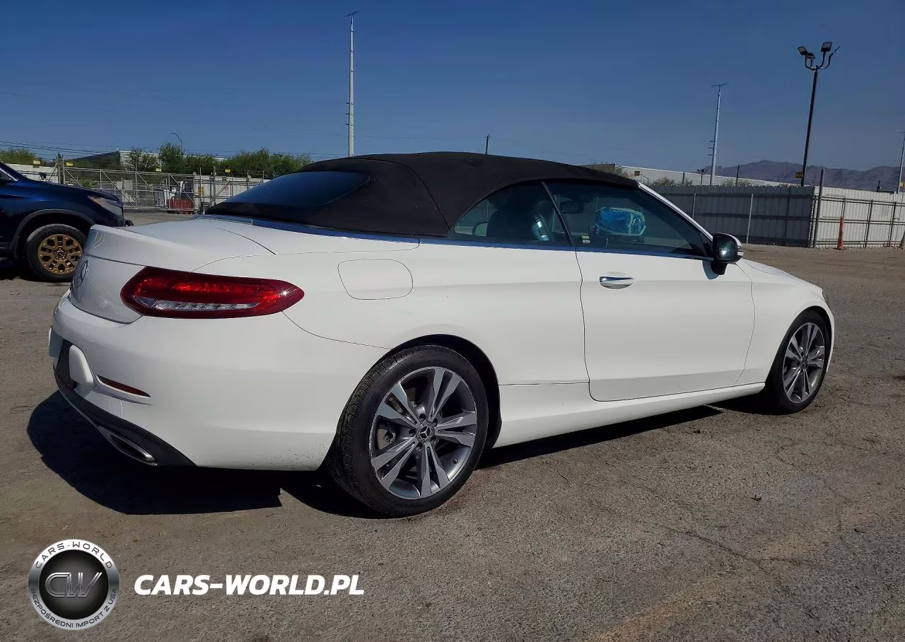 2018 Mercedes-Benz C 300 VIN:WDDWK4JB4JF609365 - 3