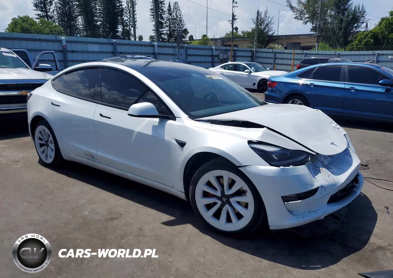 2023 Tesla Model 3 VIN:5YJ3E1EA3PF670241 - 4