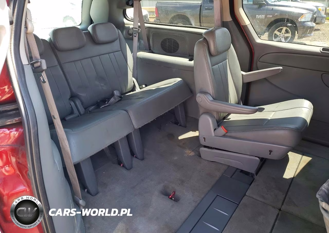 2007 Chrysler Town & Country Touring VIN:2A4GP54L17R134506 - 11