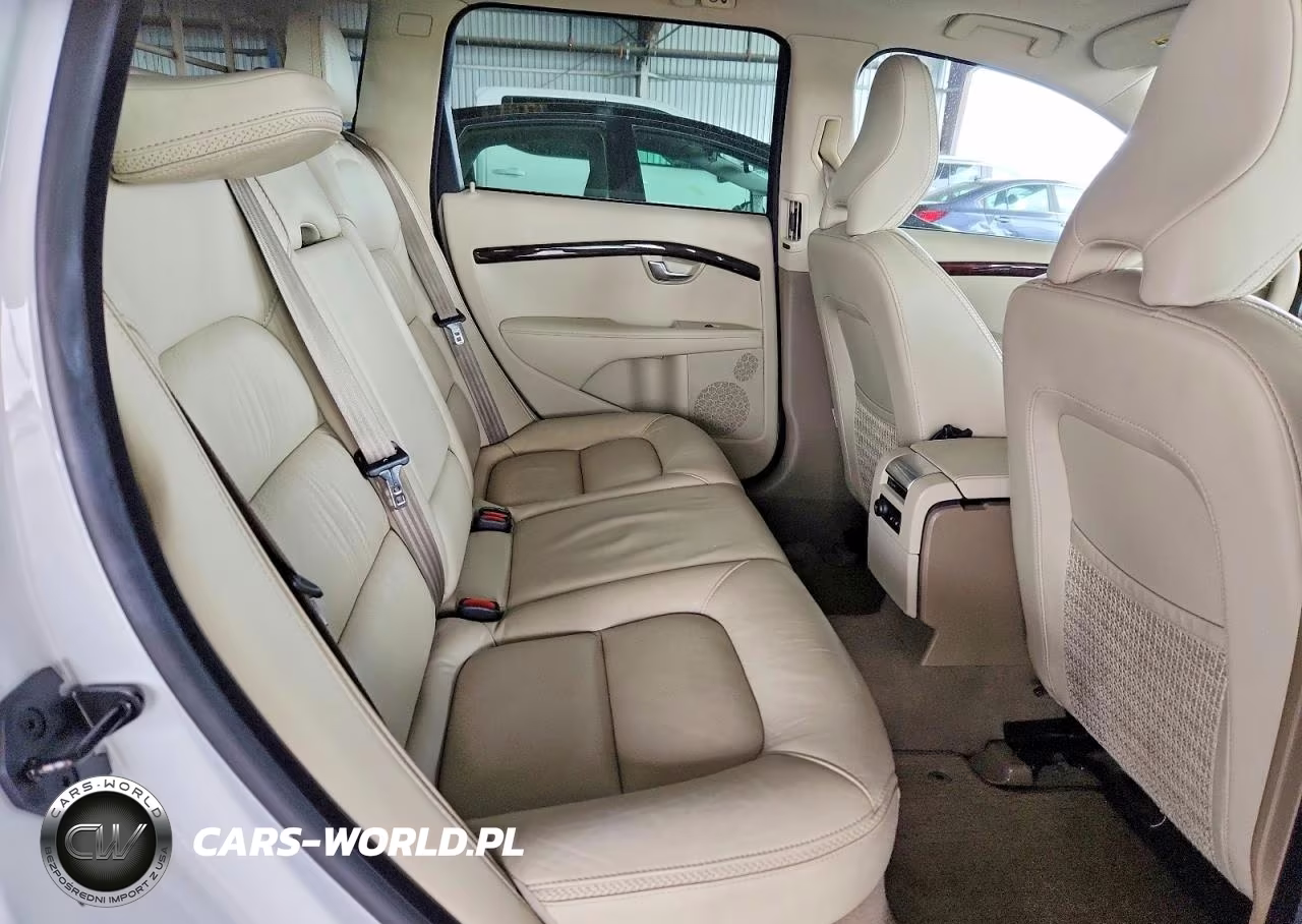 2013 Volvo Xc70 T6 VIN:YV4902BZ0D1163114 - 10