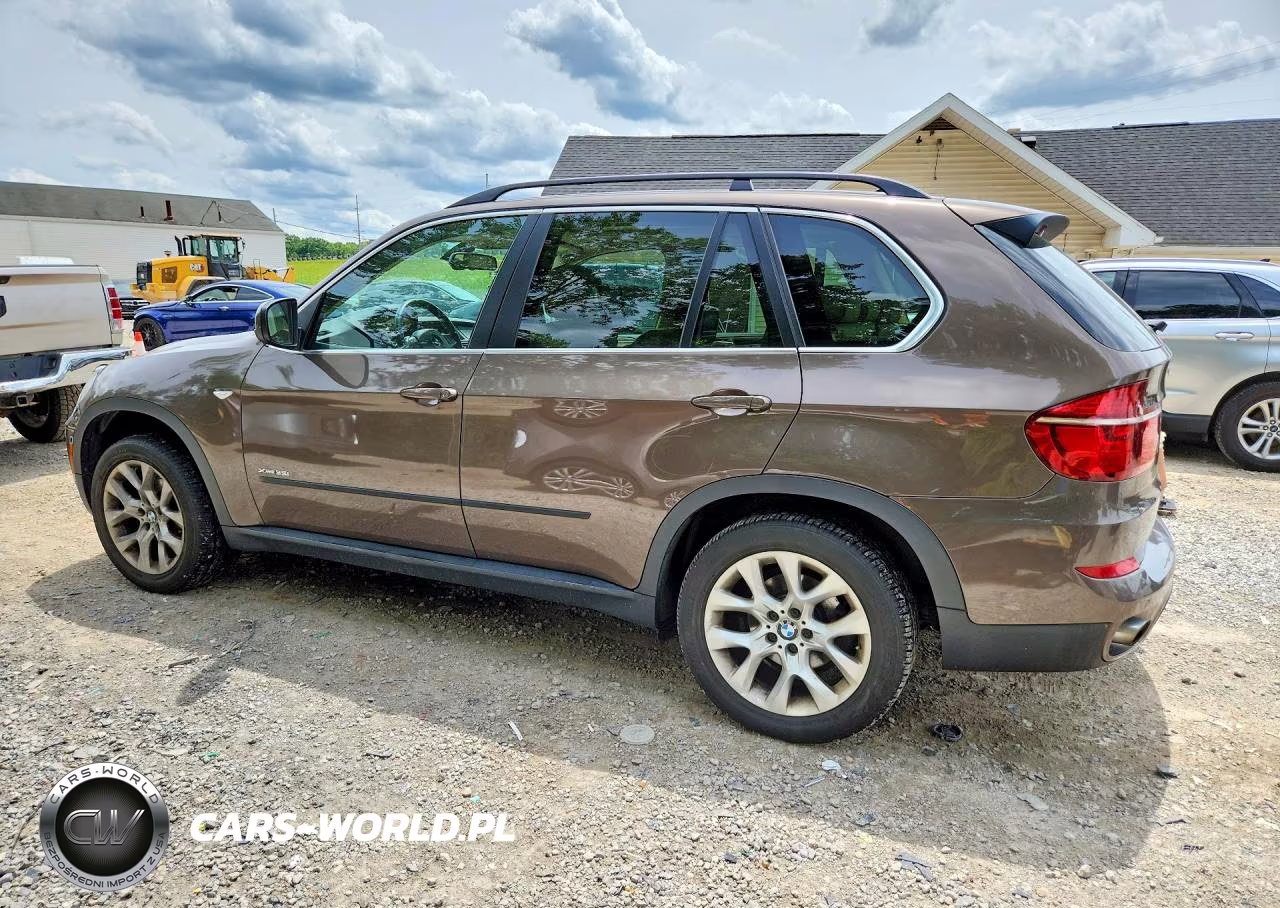 2013 BMW X5 xDrive35I VIN:5UXZV4C57D0E04475 - 2