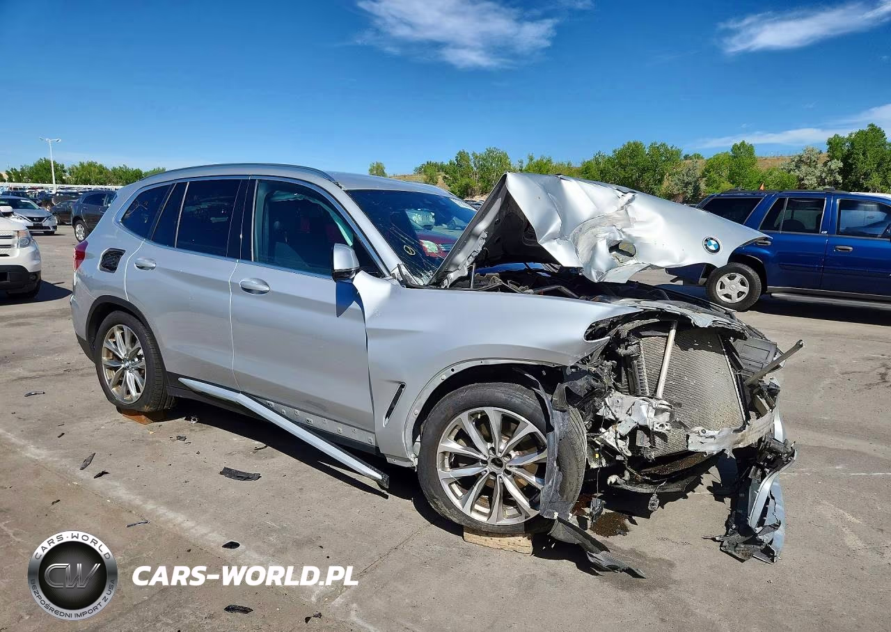 2019 BMW X3 xDrive30I VIN:5UXTR9C53KLE13340 - 4
