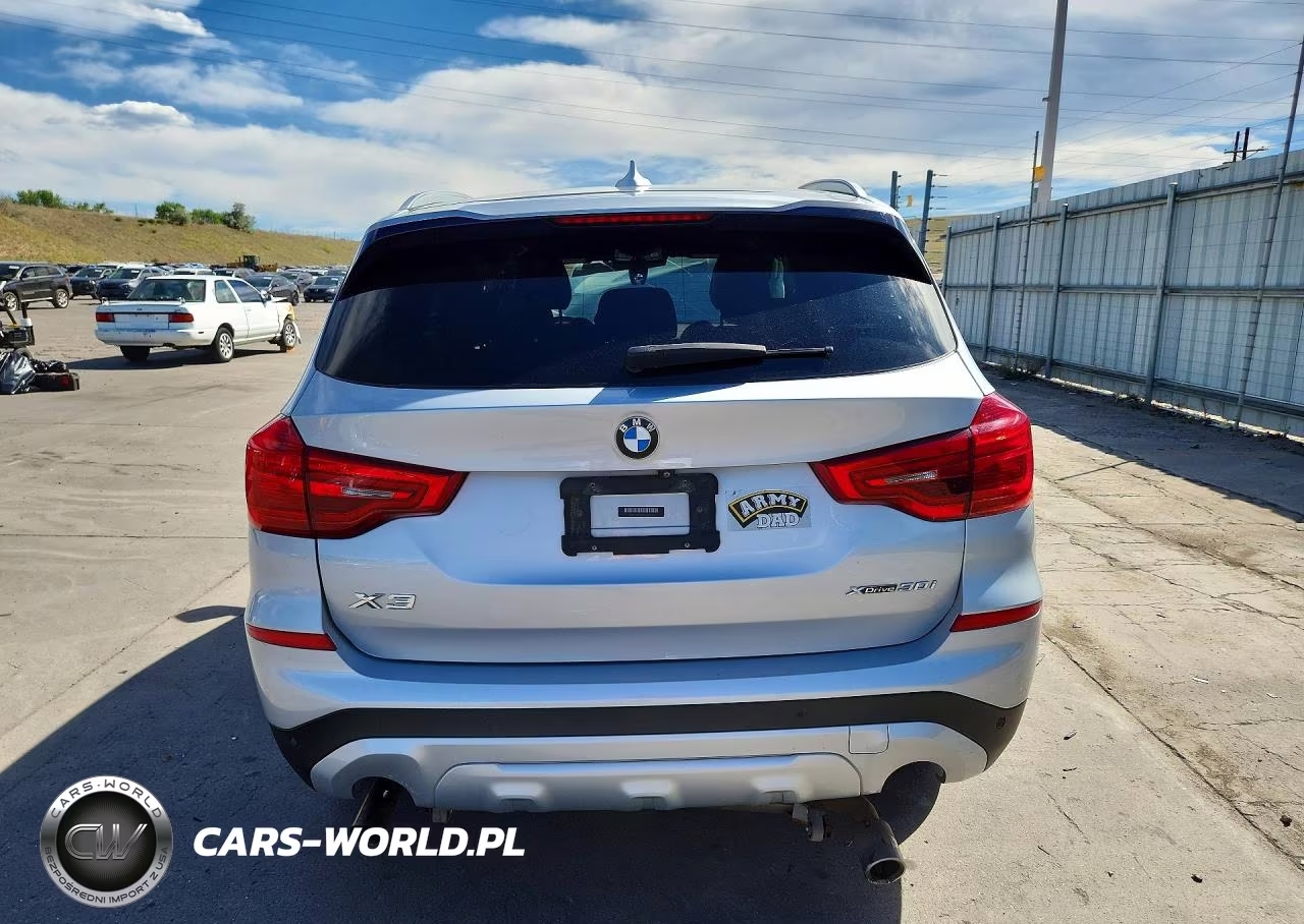 2019 BMW X3 xDrive30I VIN:5UXTR9C53KLE13340 - 6