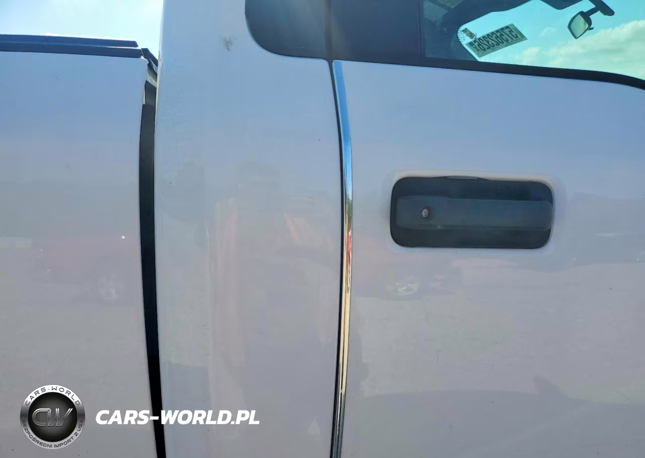 2020 Ford F150 VIN:1FTMF1E54LKF20642 - 10